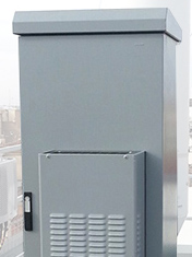 Manufacture of metal cabinets for telecommunications